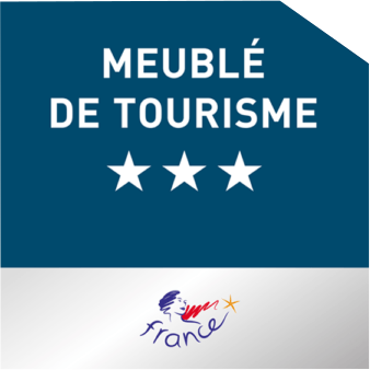 Meublé de tourisme ***