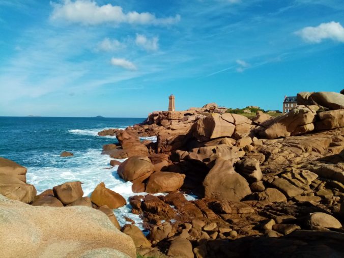 Ploumanac'h et le phare Mean Ruz